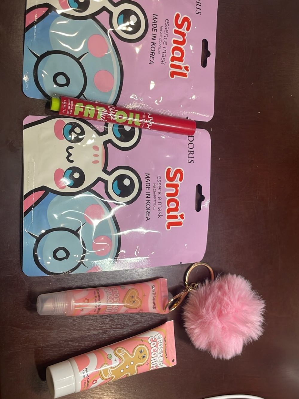 makeup bundle(nyx fat oil slick click,doris snail essence masks,lip balm& cream)